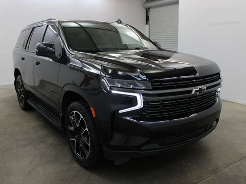 Used 2021 Chevrolet Tahoe RST w/ Luxury Package RWD image 6