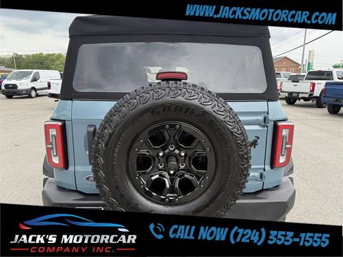 Used 2023 Ford Bronco Wildtrak image 18