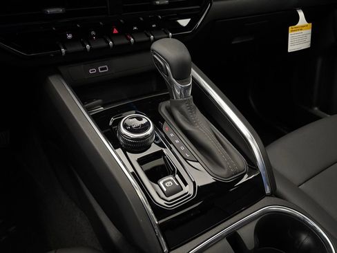 New 2026 GMC Canyon Elevation w/ Convenience Package image 26