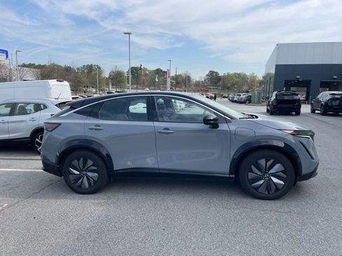 Certified 2023 Nissan Ariya FWD image 3