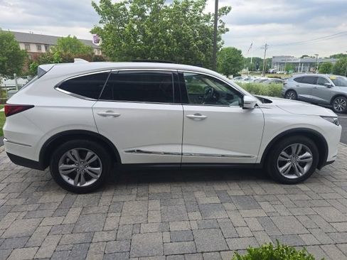 Used 2024 Acura MDX SH-AWD image 10
