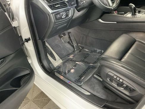 Used 2018 BMW X6 xDrive35i image 17