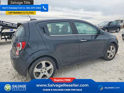 Used 2015 Chevrolet Sonic LTZ FWD image 4