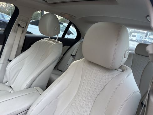 Used 2017 Mercedes-Benz E 300 image 12