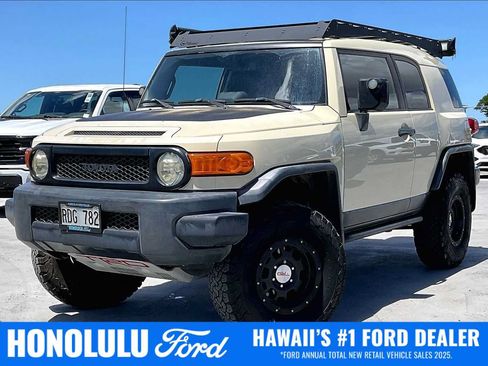 Used 2010 Toyota FJ Cruiser 4WD image 1