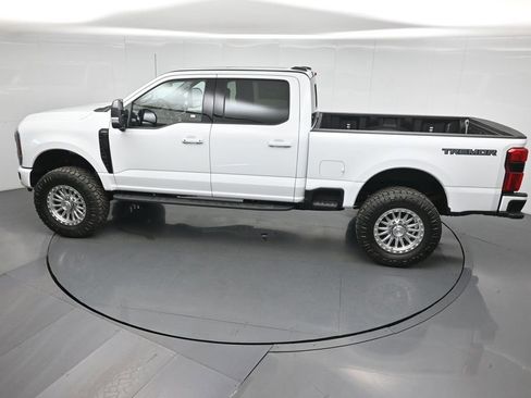 New 2026 Ford F250 Lariat w/ Tremor Off-Road Package image 45