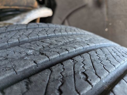 Used 2023 GMC Sierra 1500 SLT w/ Max Trailering Package image 12