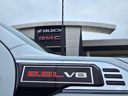 New 2026 GMC Sierra 3500 Pro w/ LPO, GMC Protection Package AWD/4WD image 30