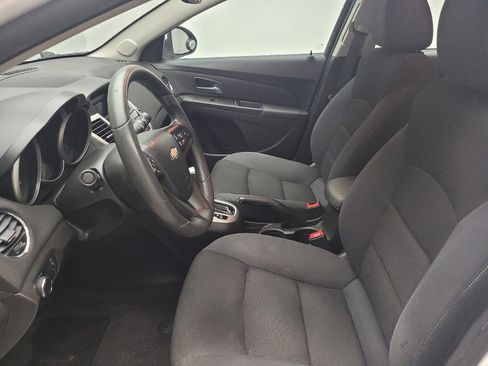 Used 2016 Chevrolet Cruze LT FWD image 17