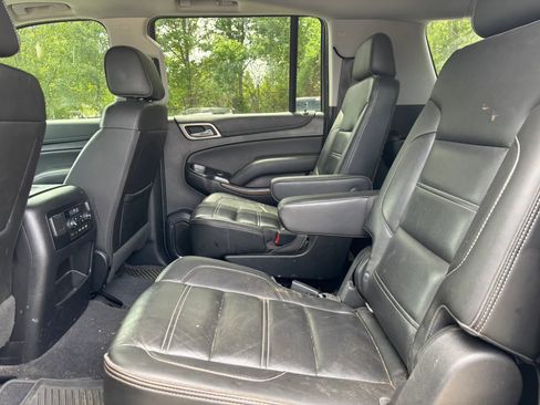 Used 2019 GMC Yukon XL Denali w/ Denali Ultimate Package AWD/4WD image 13