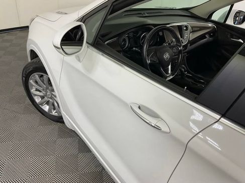 Used 2020 Buick Envision Essence FWD image 34