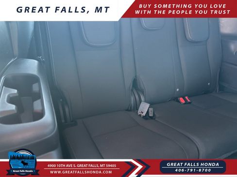 Used 2024 Subaru Ascent Premium w/ Convenience Package image 30