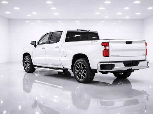 Used 2022 Chevrolet Silverado 1500 LTZ image 3