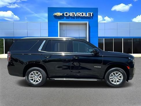 Used 2021 Chevrolet Tahoe LT RWD image 2