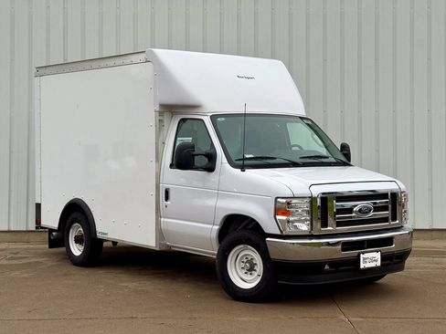 New 2025 Ford E-350 and Econoline 350 Super Duty w/ Power Equipment Group RWD image 7