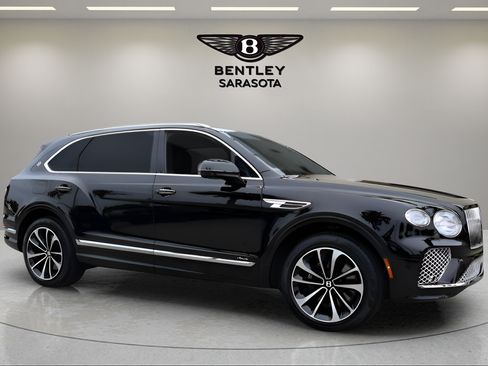Used 2025 Bentley Bentayga Extended Wheelbase AWD/4WD image 11