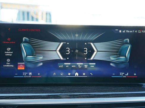 New 2026 BMW X5 sDrive40i w/ M Sport Package image 17