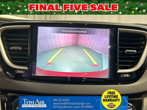 New 2026 Chrysler Voyager LX image 16