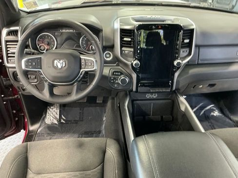Used 2025 RAM 1500 Big Horn AWD/4WD image 10