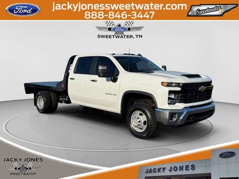 Used 2024 Chevrolet Silverado 3500 W/T w/ WT Convenience Package AWD/4WD image 8