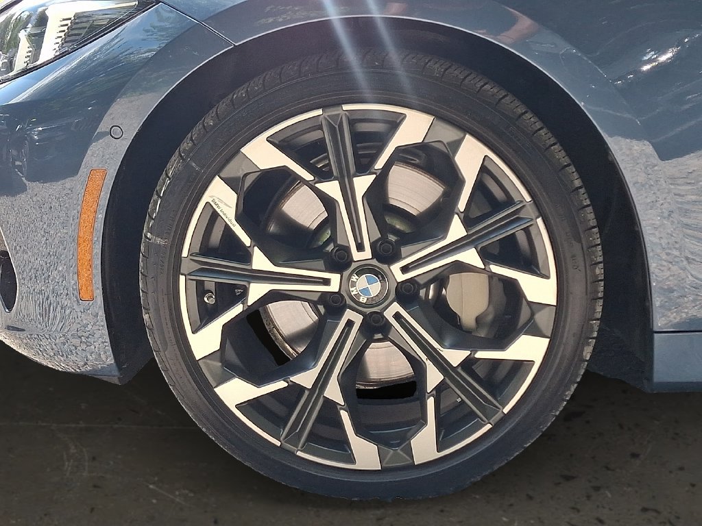 Used 2025 BMW 430i xDrive Coupe w/ Premium Package AWD/4WD image 9