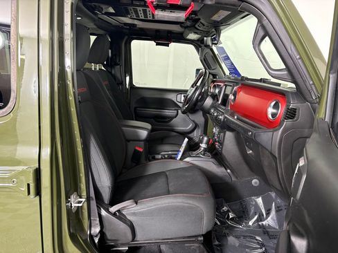 Used 2022 Jeep Wrangler Unlimited Rubicon w/ Xtreme Recon 35" Tire Package image 34