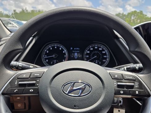 Certified 2023 Hyundai Sonata SE w/ Preferred Accessory Package FWD image 20