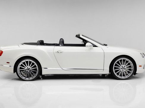 Used 2012 Bentley Continental GT image 19