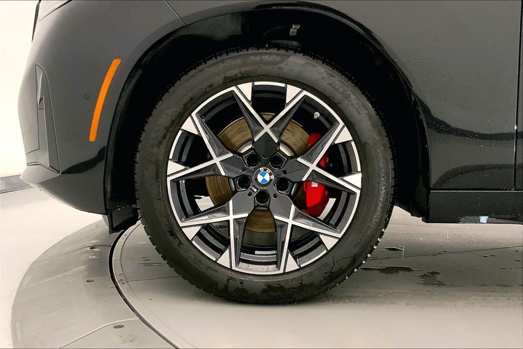 Certified 2026 BMW X3 xDrive30i w/ M Sport Package AWD/4WD image 8