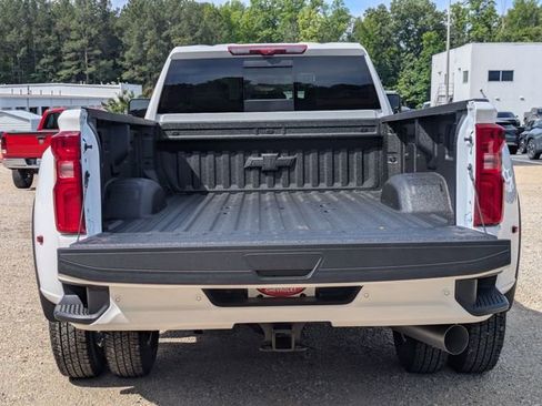 New 2026 Chevrolet Silverado 3500 High Country w/ Technology Package AWD/4WD image 32