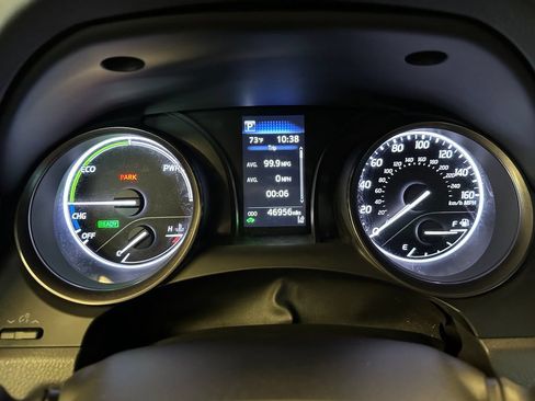 Used 2021 Toyota Camry SE FWD image 10