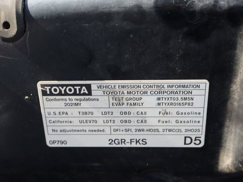 Used 2021 Toyota Tacoma TRD Off-Road image 15