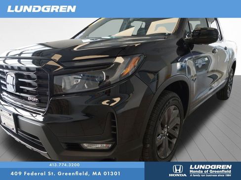 Used 2021 Honda Ridgeline Sport image 3