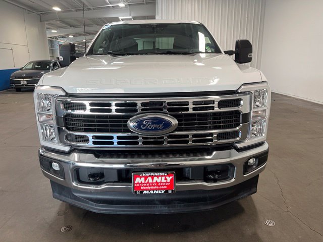 Used 2025 Ford F250 XLT AWD/4WD image 8