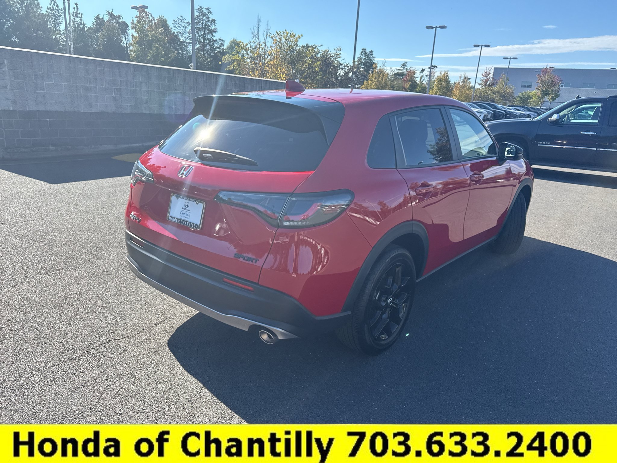 Certified 2025 Honda HR-V Sport image 7