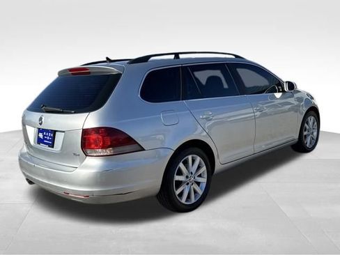 Used 2011 Volkswagen Jetta TDI image 5