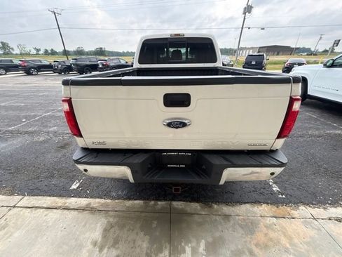 Used 2016 Ford F250 Lariat w/ Lariat Ultimate Package AWD/4WD image 4