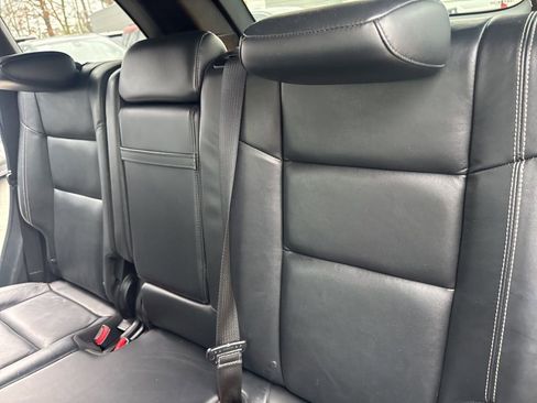 Used 2017 Jeep Grand Cherokee Limited image 24