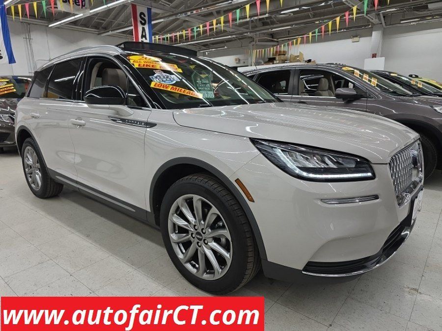 Used 2020 Lincoln Corsair AWD w/ Premium Package image 1