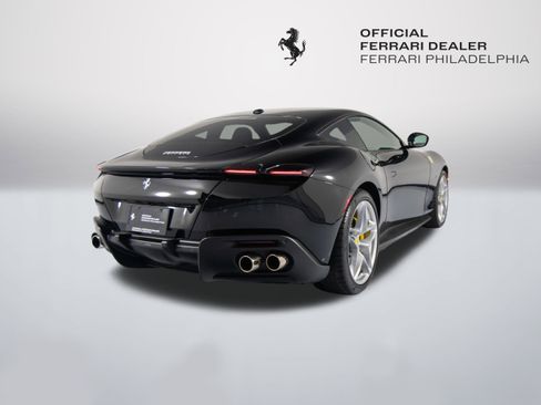 Certified 2022 Ferrari Roma image 7