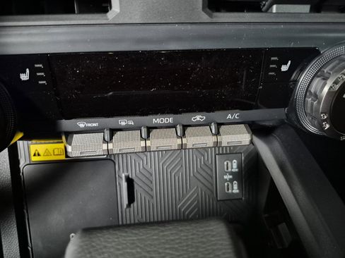 New 2025 Toyota Tacoma TRD Off-Road image 43