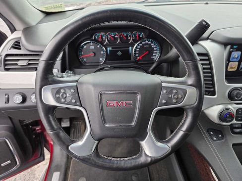 Used 2018 GMC Yukon SLT w/ Open Road Package AWD/4WD image 26