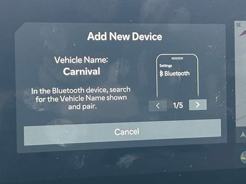 Used 2025 Kia Carnival EX image 10