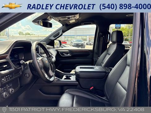Certified 2024 Chevrolet Tahoe Premier image 3