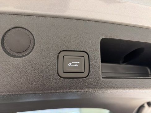 New 2026 Chevrolet Equinox LT image 14