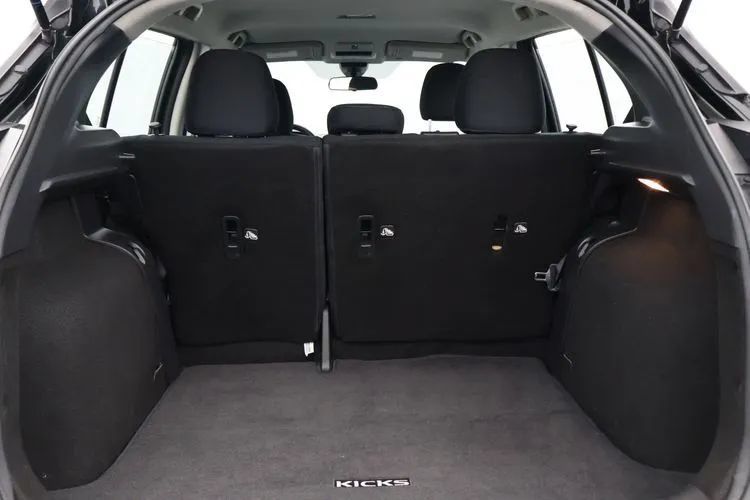 Used 2024 Nissan Kicks SV FWD image 16