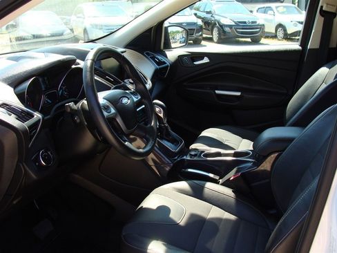 Used 2013 Ford Escape Titanium w/ Parking Technology Pkg image 9