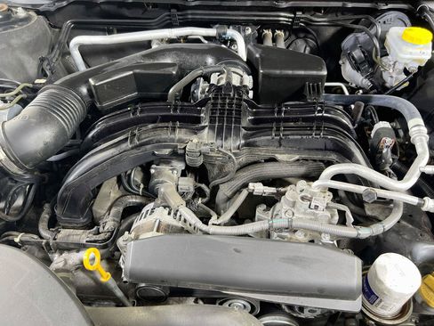 Used 2023 Subaru Outback Touring AWD/4WD image 30