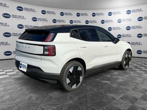 New 2026 Volvo EX30 Plus image 5