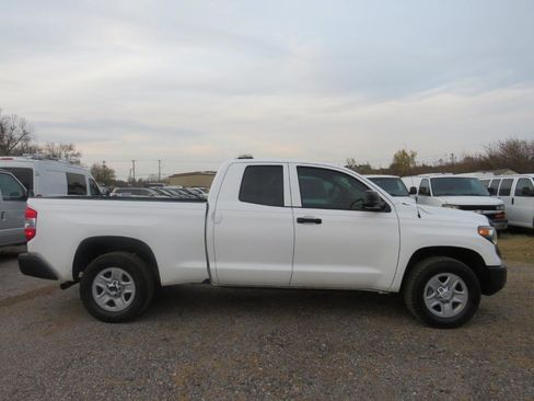 Used 2019 Toyota Tundra SR image 4